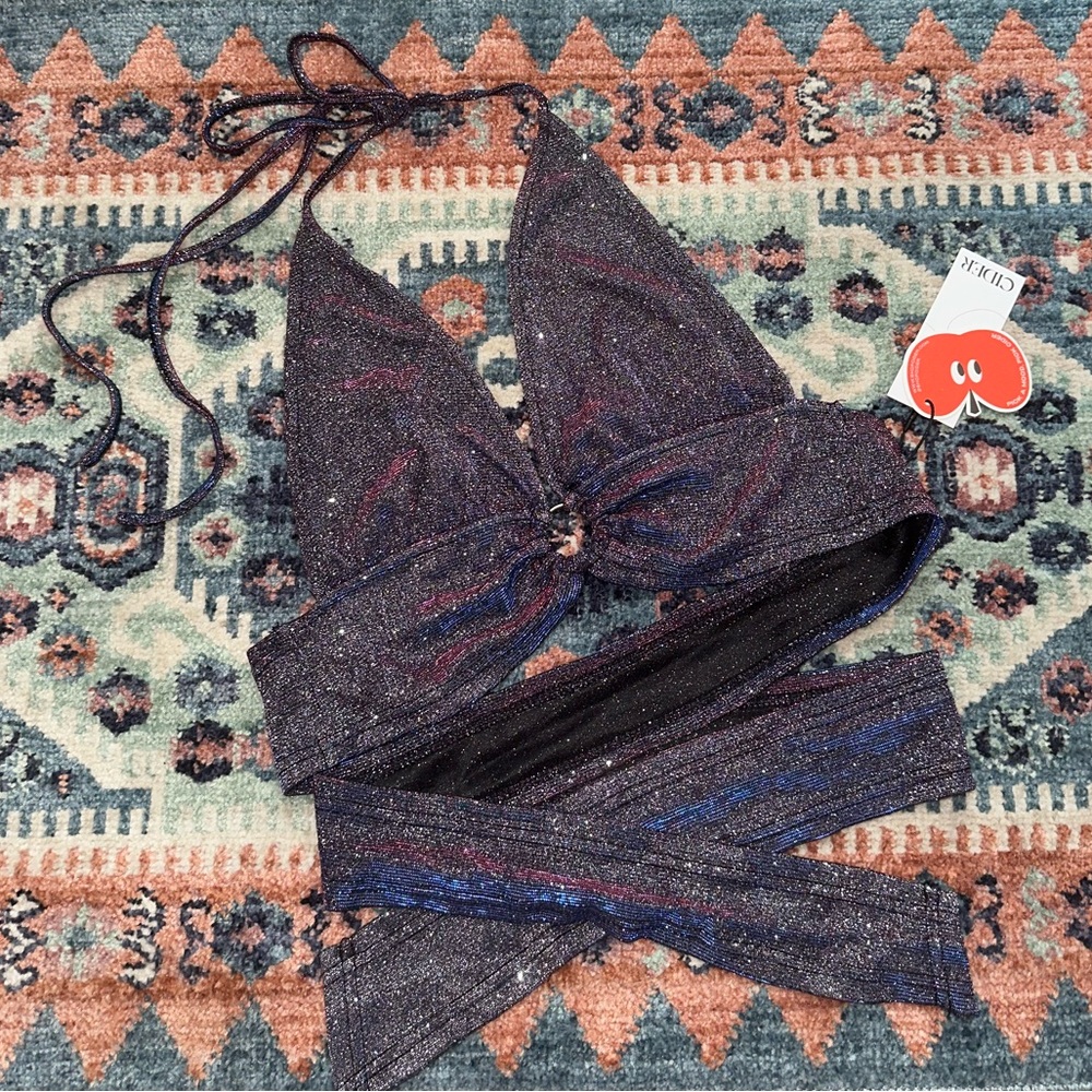 Color change wrap top - Picture 5 of 7